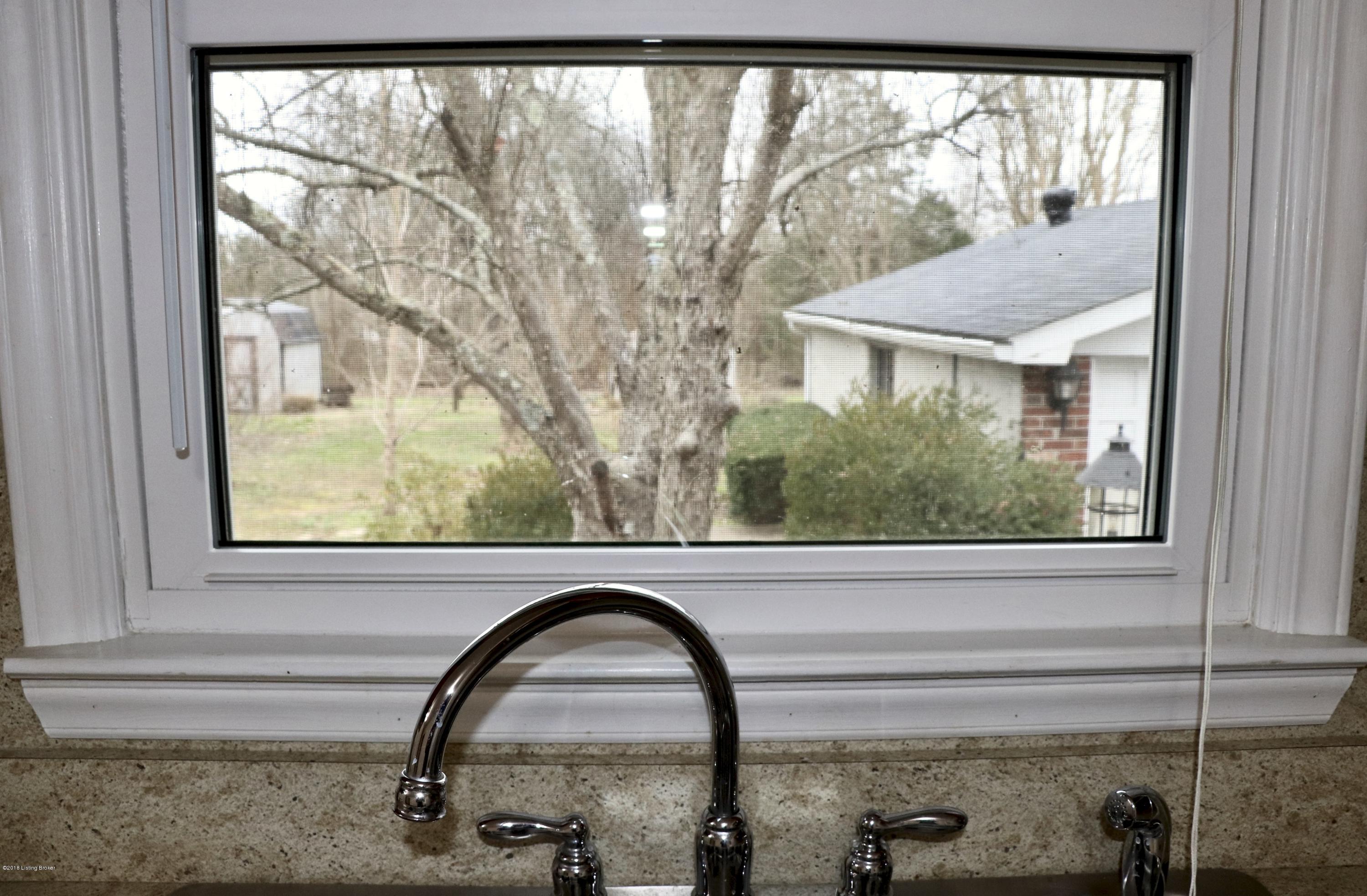 2069 Flatlick Road Mount Washington, KY 40047 - Photo 9 of 16 fullsizeoutput_9d41