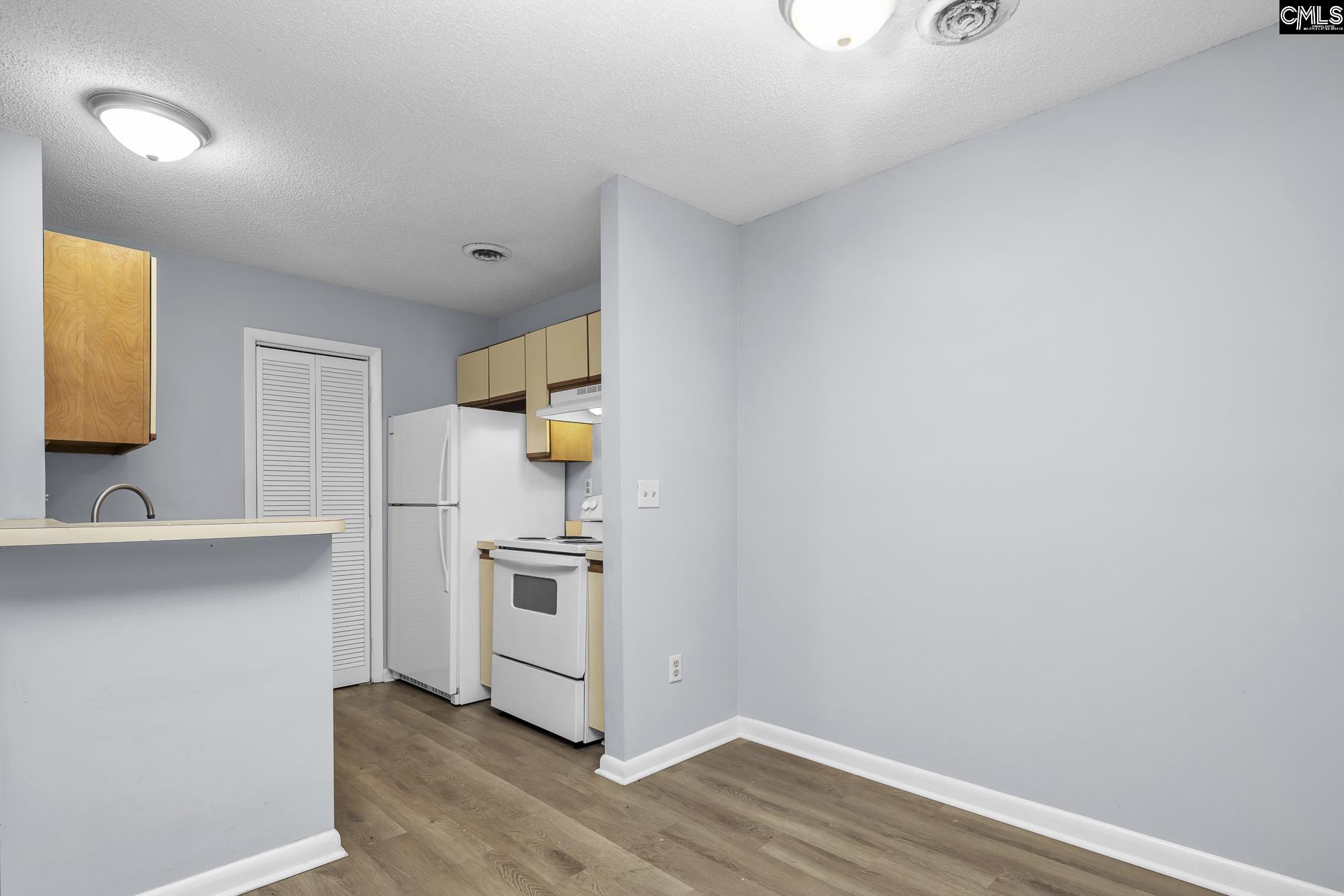 1211 Metze Road, Unit H4 Columbia, SC 29210 - Photo 4 of 14