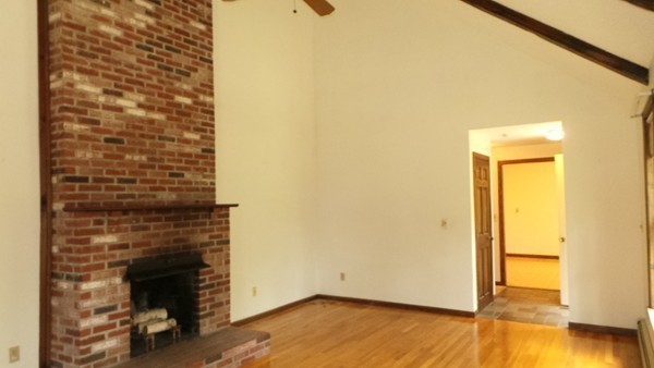 3 Ridge Road Foxboro, MA 02035 - Photo 5 of 28 Gallery Image 5