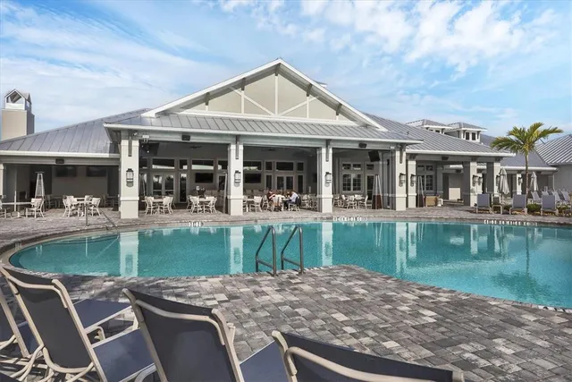 $359,900 | 15183 Lyla Terrace, Bradenton, FL 34211