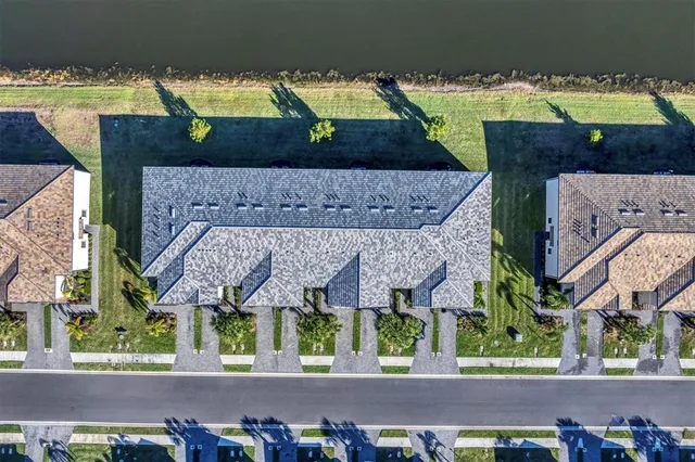 $359,900 | 15183 Lyla Terrace, Bradenton, FL 34211