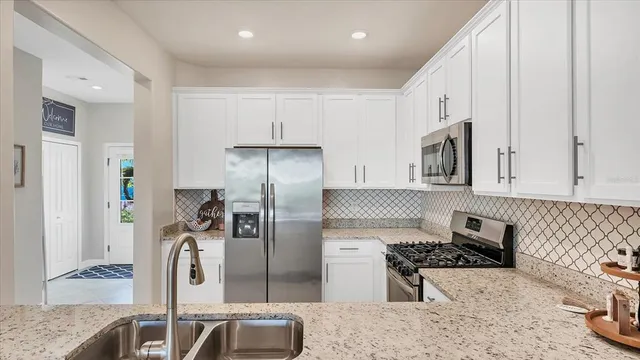 $359,900 | 15183 Lyla Terrace, Bradenton, FL 34211