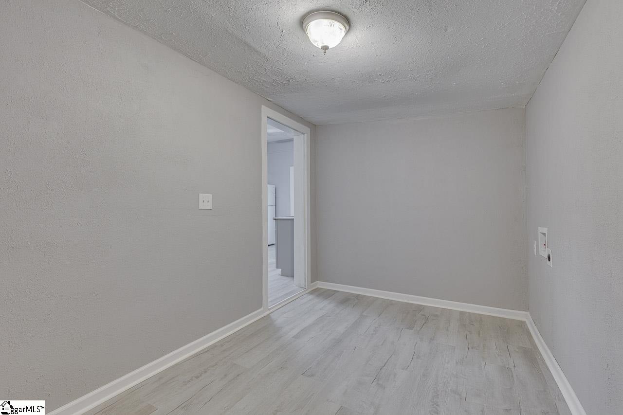 9 North Prince Street Anderson, SC 29624 - Photo 22 of 35