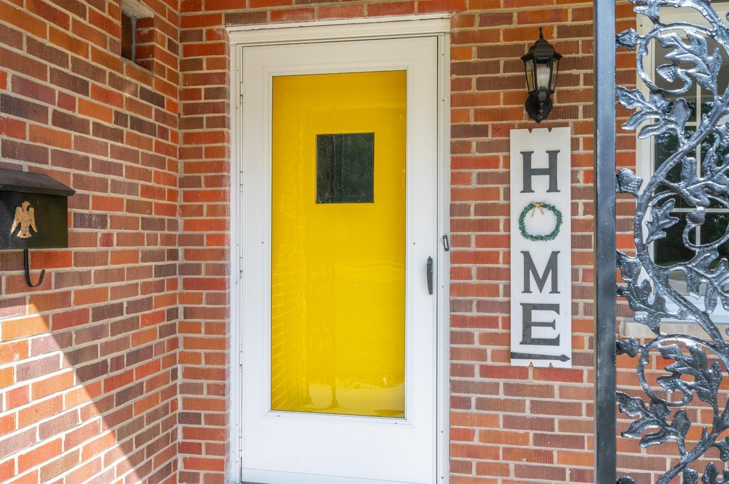 3436 Jessup Road Cincinnati, OH 45239 - Photo 4 of 35