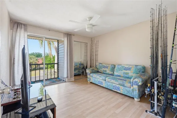 $305,000 | 7322 Stone Haven North, Unit 7322, Pinellas Park, FL 33781