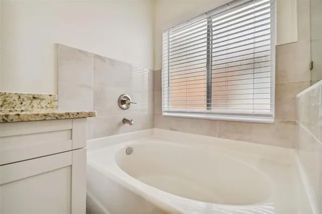 $2,600 | 6401 Pine Top Way, Wesley Chapel, FL 33545