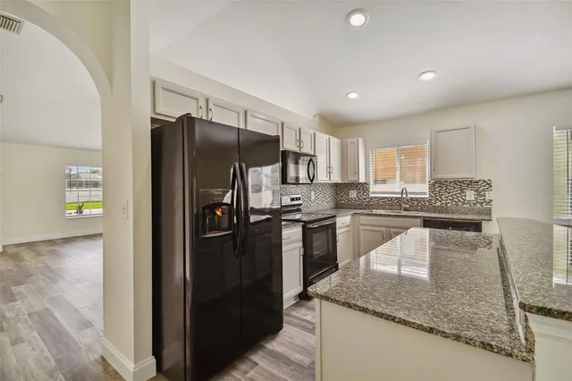 $2,600 | 6401 Pine Top Way, Wesley Chapel, FL 33545