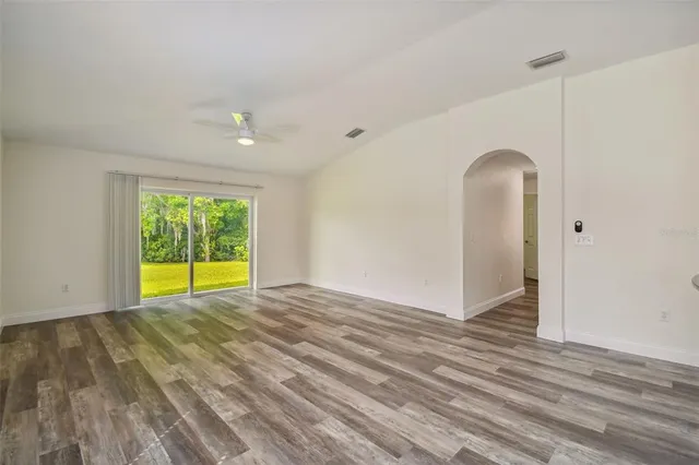 $2,600 | 6401 Pine Top Way, Wesley Chapel, FL 33545