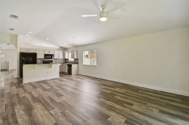 $2,600 | 6401 Pine Top Way, Wesley Chapel, FL 33545