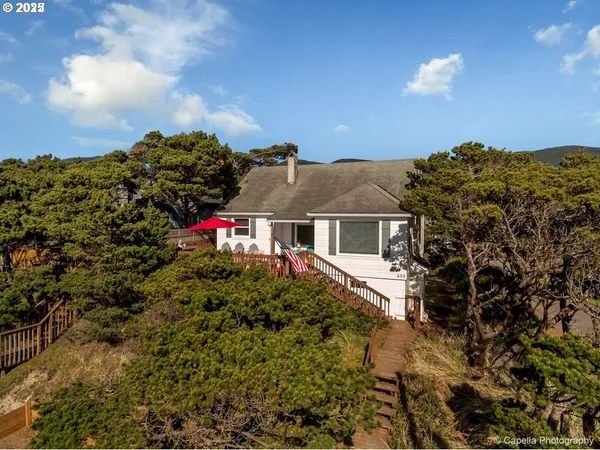 $775,000 | 602 North Pacific Street, Rockaway Beach, OR 97136