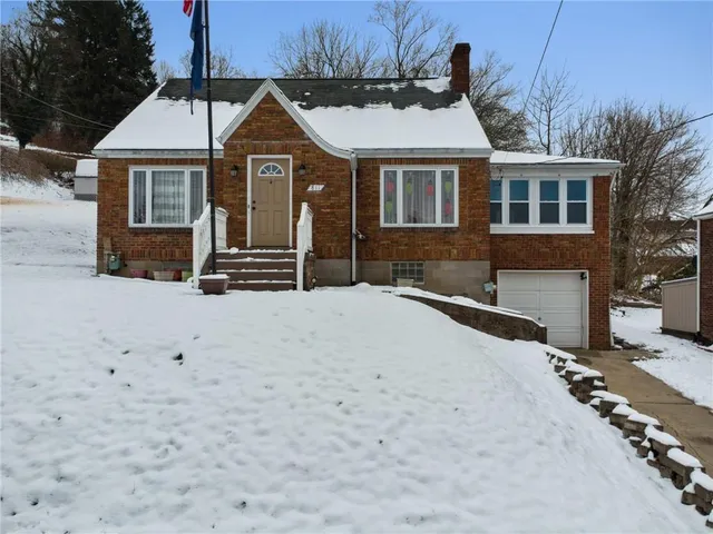 $210,000 | 811 5th Street, Trafford, PA 15085