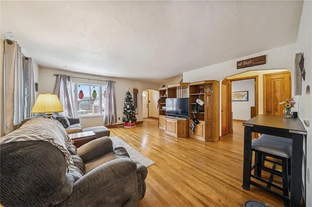 $210,000 | 811 5th Street, Trafford, PA 15085