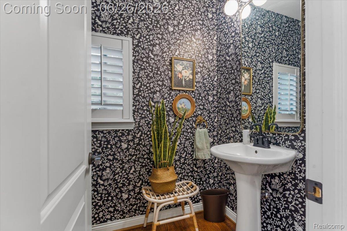 124 Woodside Road Royal Oak, MI 48073 - Photo 13 of 41 13-124 Woodside Rd_12.jpg