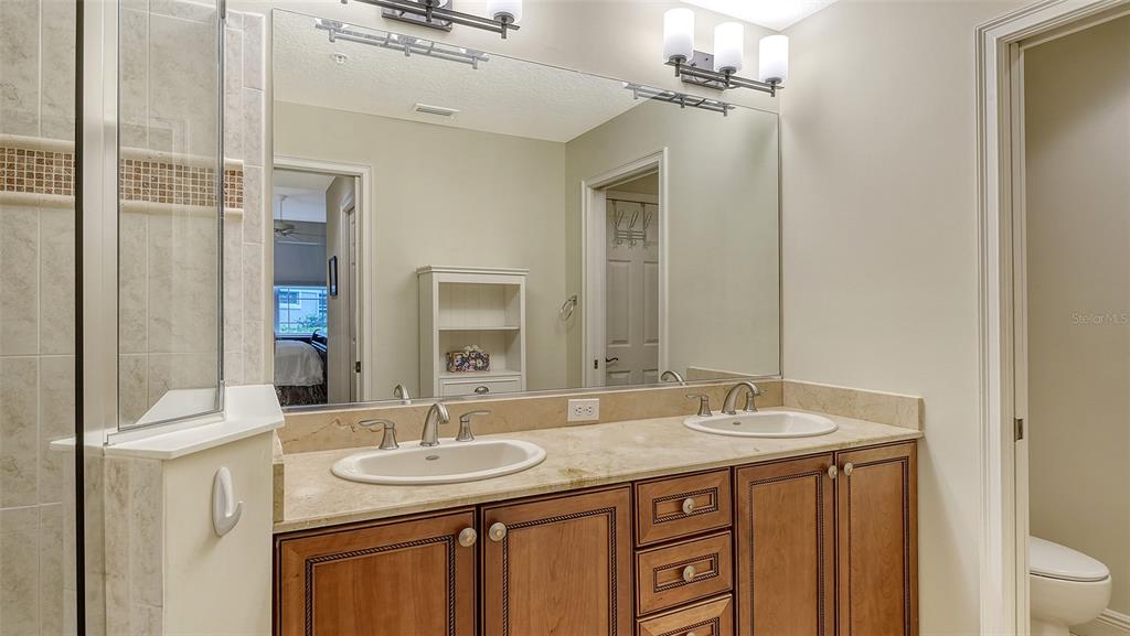 6422 Moorings Point Circle, Unit 101 Lakewood Ranch, FL 34202 - Photo 23 of 81