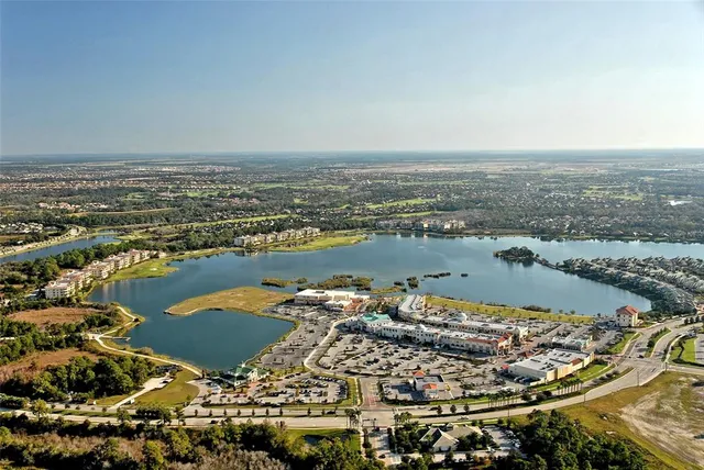 $425,000 | 6422 Moorings Point Circle, Unit 101, Lakewood Ranch, FL 34202