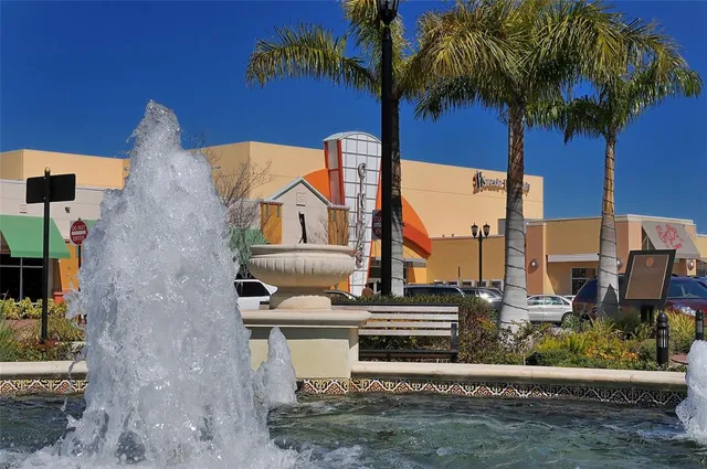 $425,000 | 6422 Moorings Point Circle, Unit 101, Lakewood Ranch, FL 34202