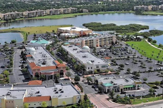 $425,000 | 6422 Moorings Point Circle, Unit 101, Lakewood Ranch, FL 34202