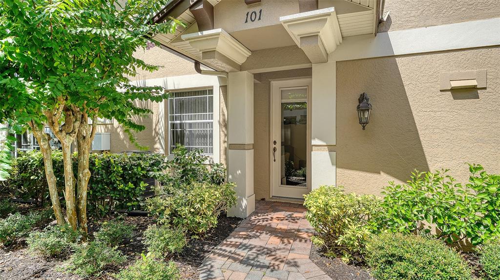 6422 Moorings Point Circle, Unit 101 Lakewood Ranch, FL 34202 - Photo 7 of 81