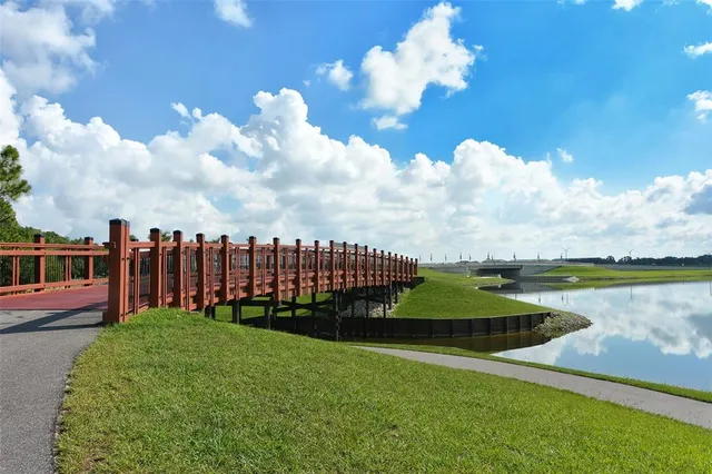 $425,000 | 6422 Moorings Point Circle, Unit 101, Lakewood Ranch, FL 34202