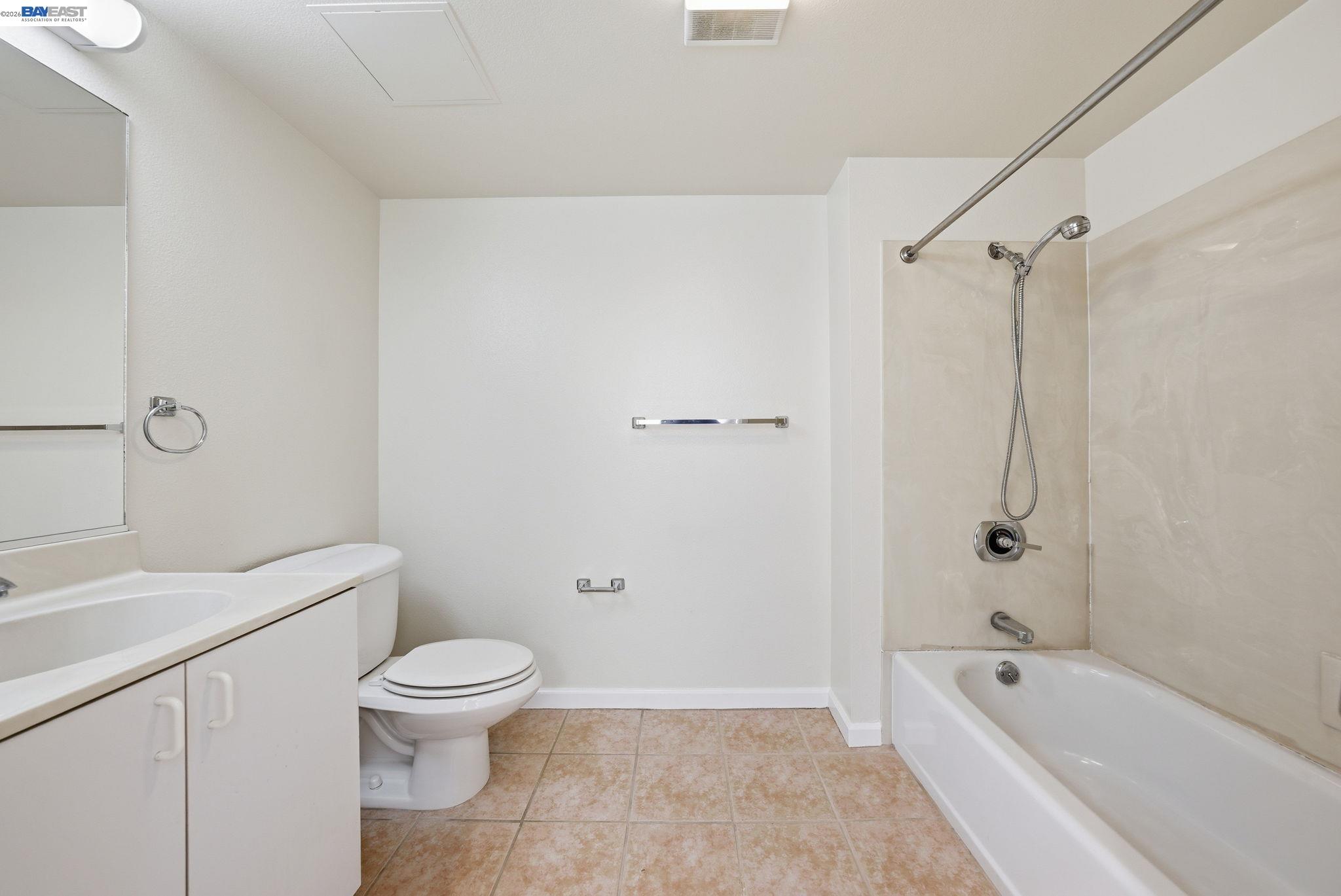 989 Webster Street, Unit 443 Oakland, CA 94607 - Photo 21 of 44