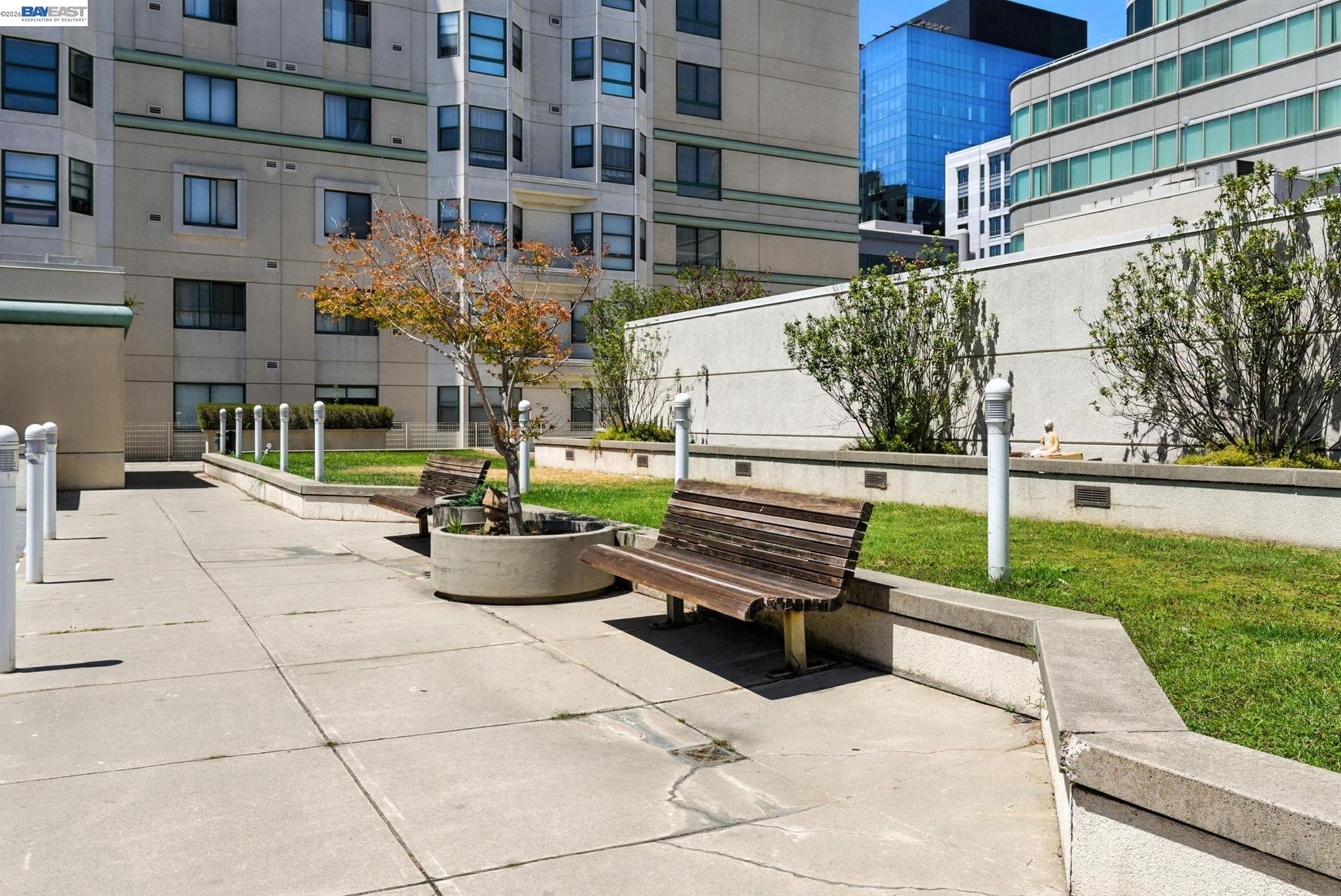 989 Webster Street, Unit 443 Oakland, CA 94607 - Photo 35 of 44