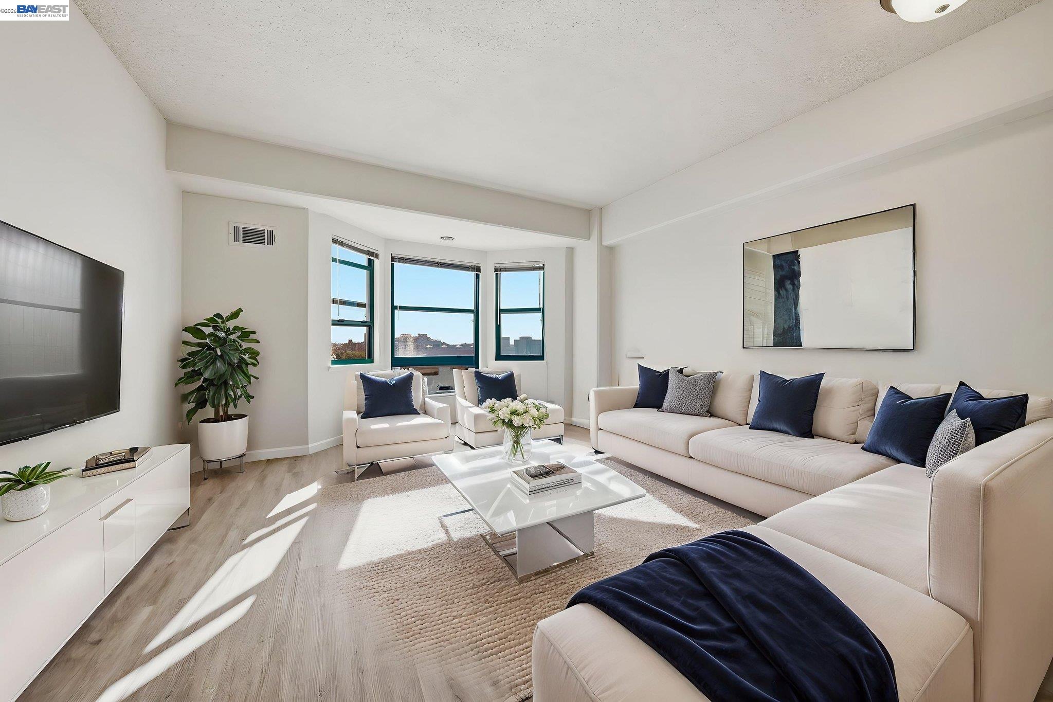 989 Webster Street, Unit 443 Oakland, CA 94607 - Photo 10 of 44