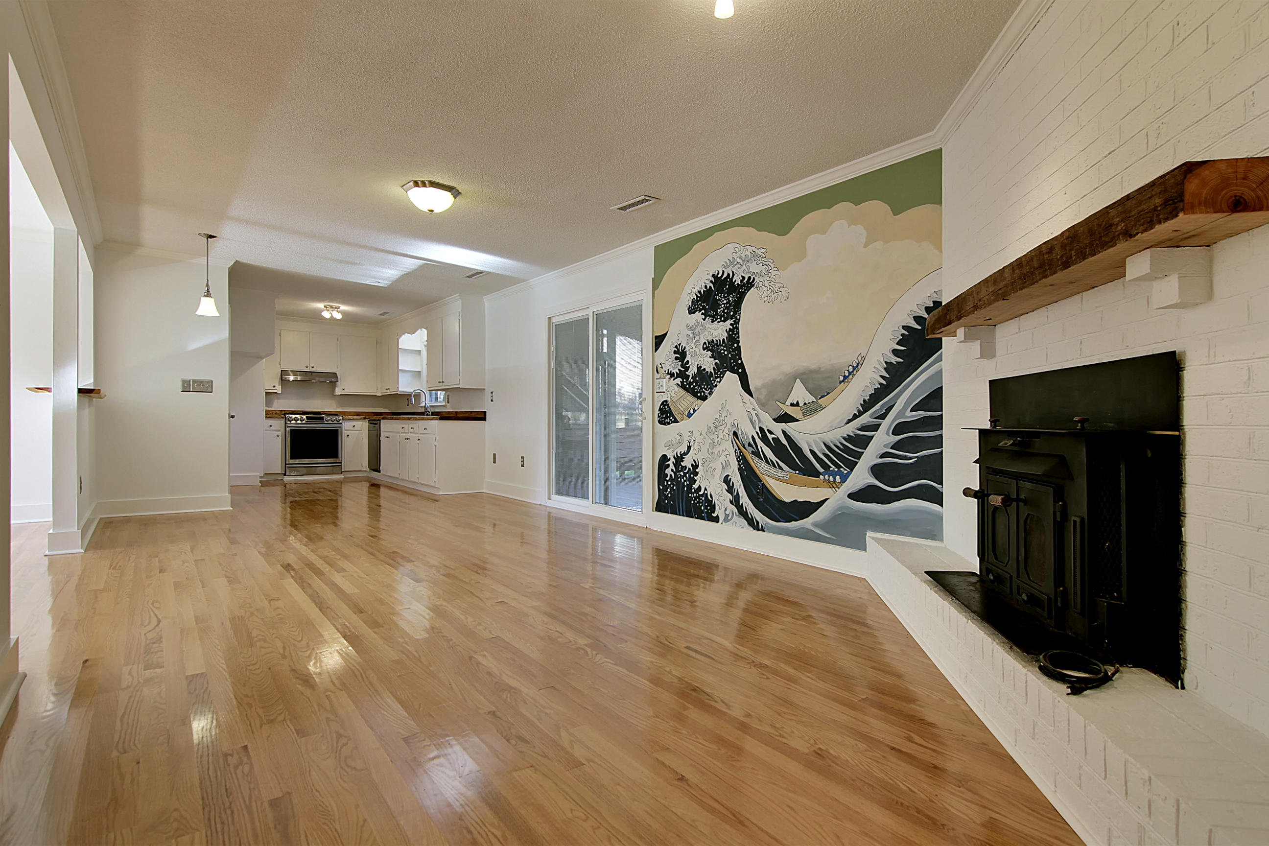 1266 Julian Clark Road Charleston, SC 29412 - Photo 22 of 32 Family Room