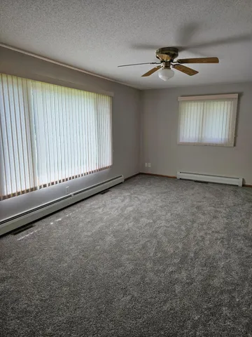 $290,000 | 404 3rd Avenue, Raymond, MN 56282