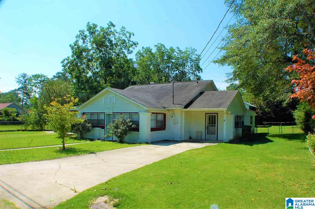 102 Pinedale Road Clanton, AL 35045 - Photo 1 of 32
