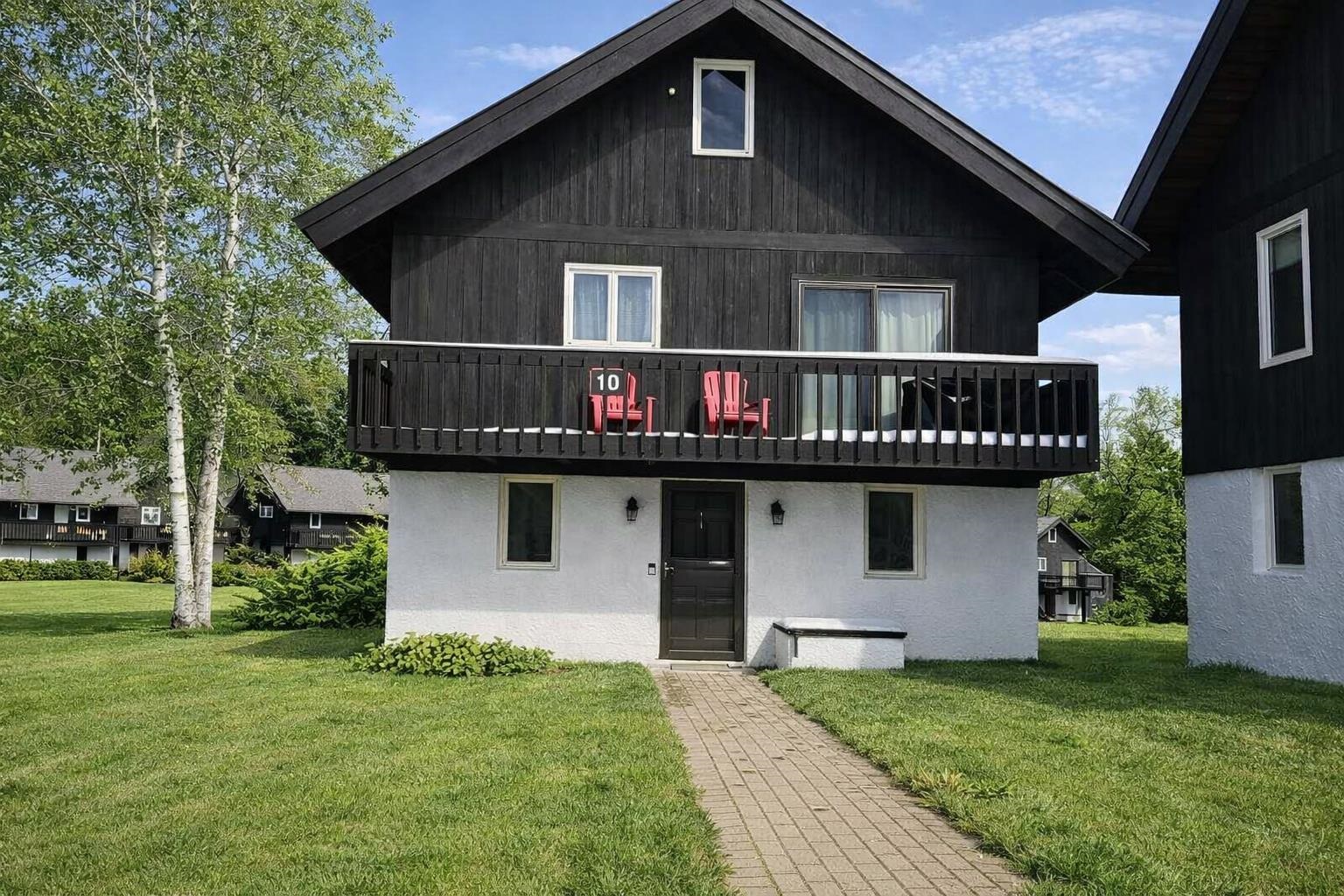 10 Byington Lane, Unit F1 Winhall, VT 05340 - Photo 2 of 15