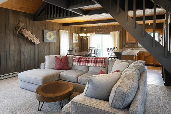 $475,000 | 10 Byington Lane, Unit F1, Winhall, VT 05340