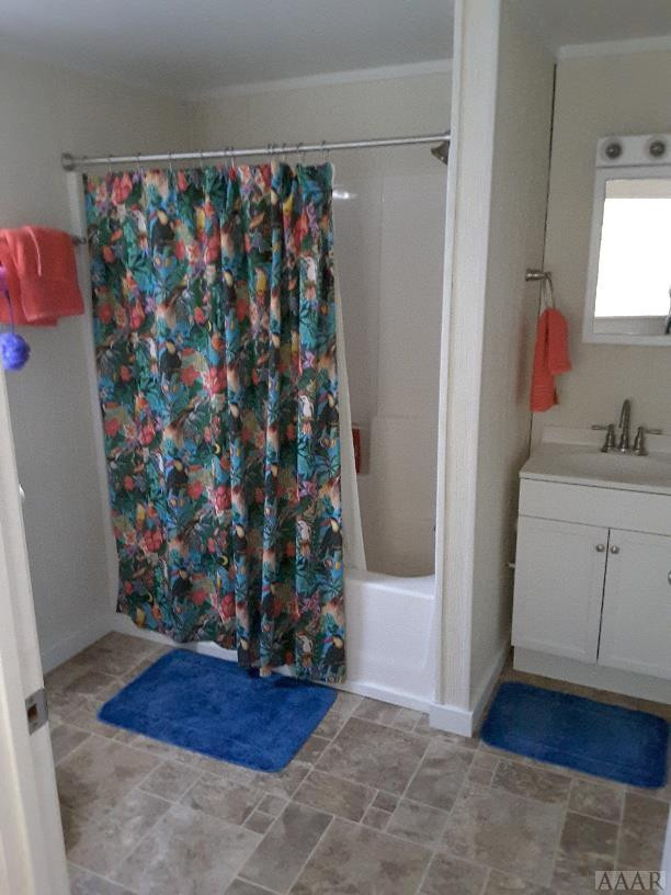81 Canal Road Columbia, NC 27925 - Photo 5 of 12 Gallery Image 5