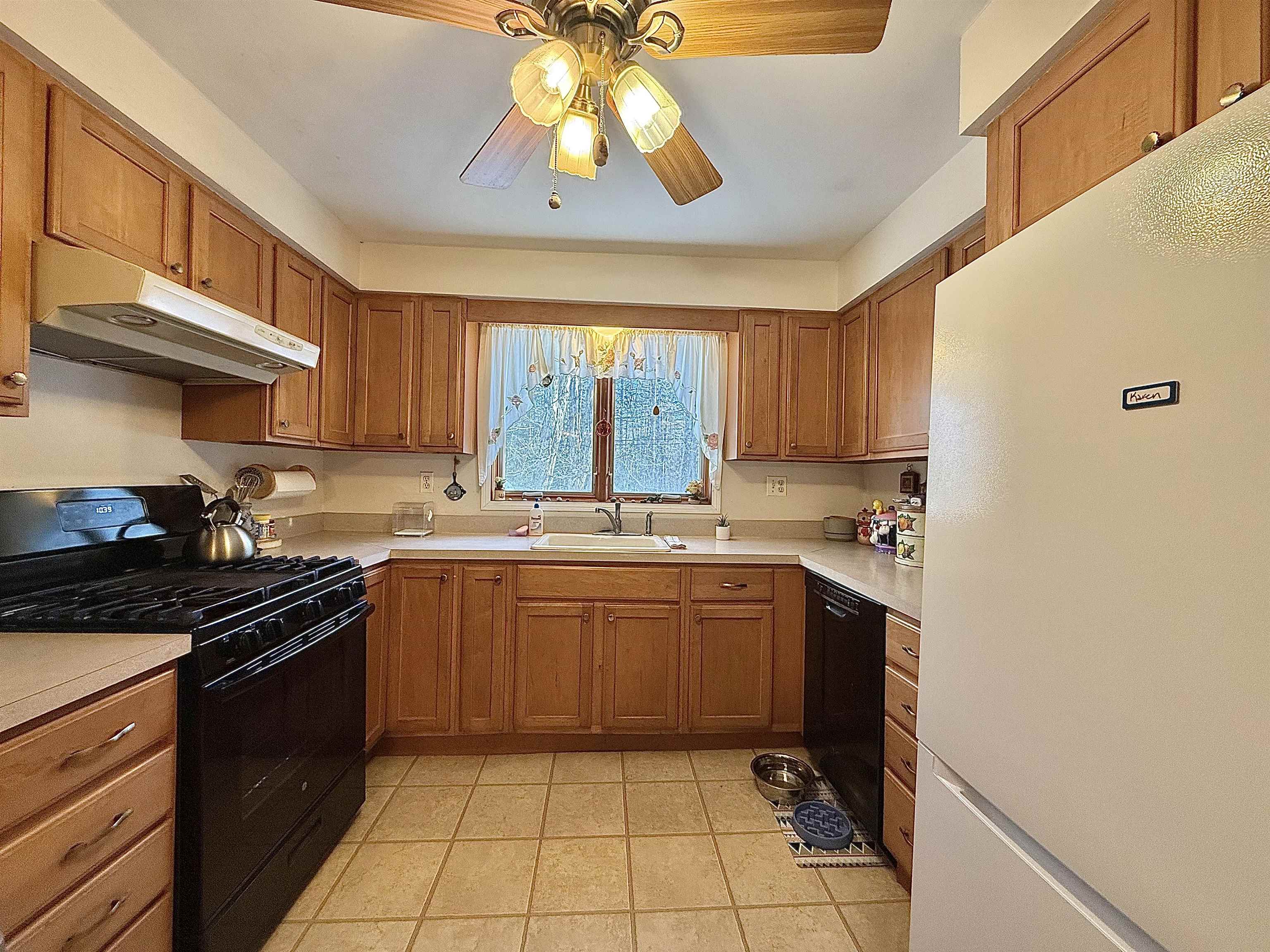 1529 Belmont Road Mount Holly, VT 05730 - Photo 17 of 28