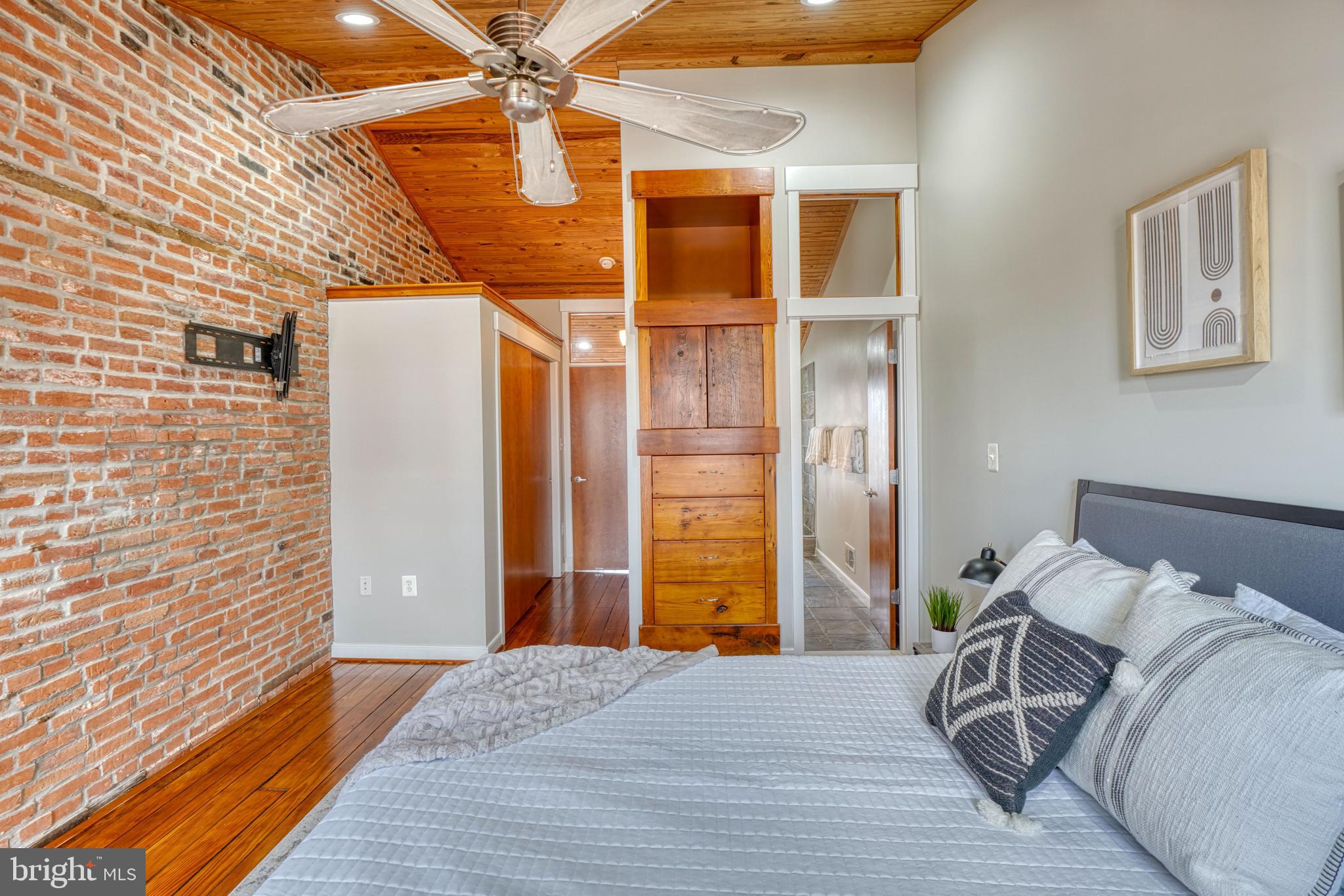 1446 Riverside Avenue Baltimore, MD 21230 - Photo 36 of 60