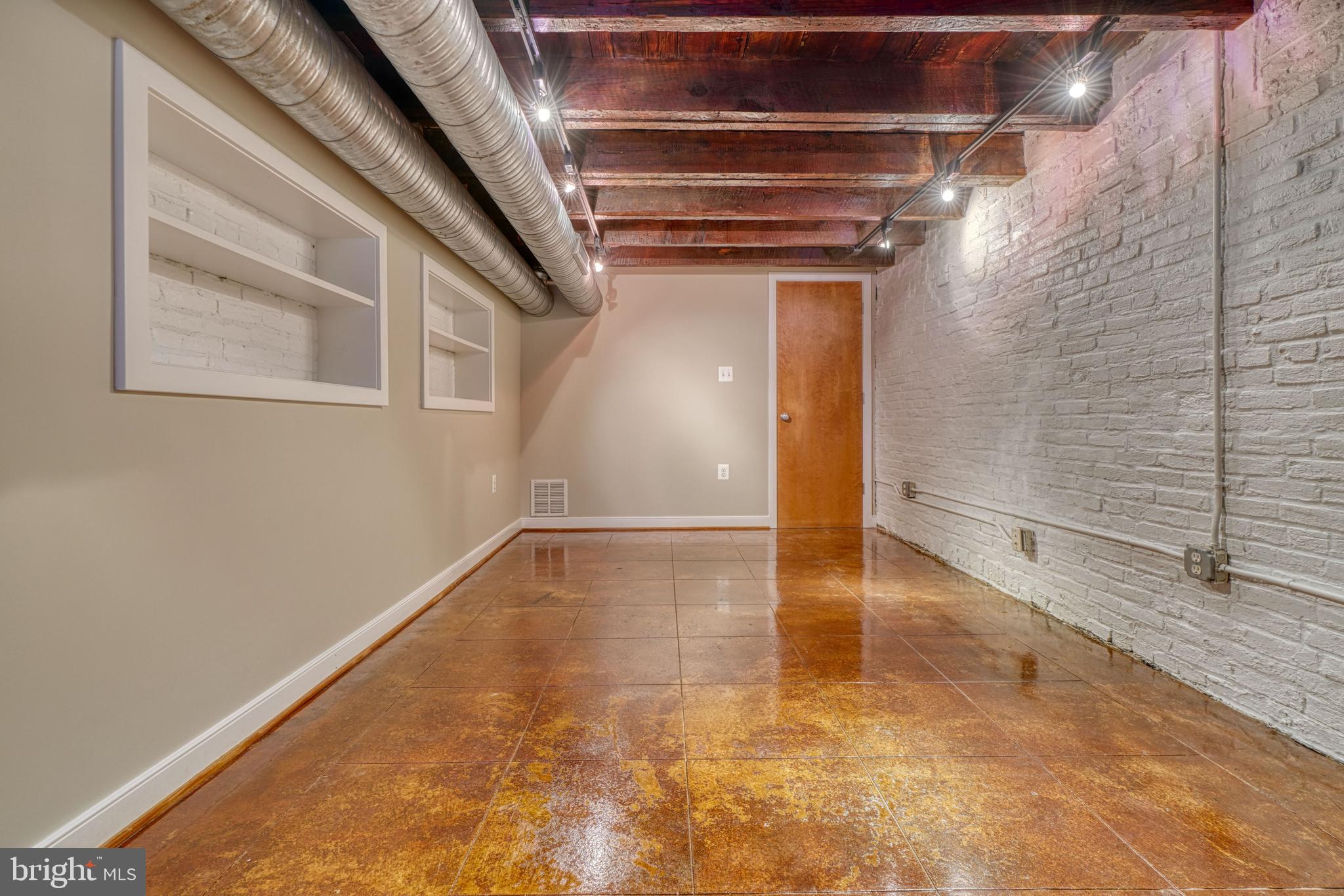 1446 Riverside Avenue Baltimore, MD 21230 - Photo 53 of 60