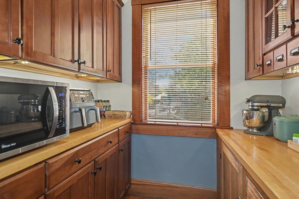 36 Chester Street, Unit 36 Watertown, MA 02472 - Photo 16 of 36