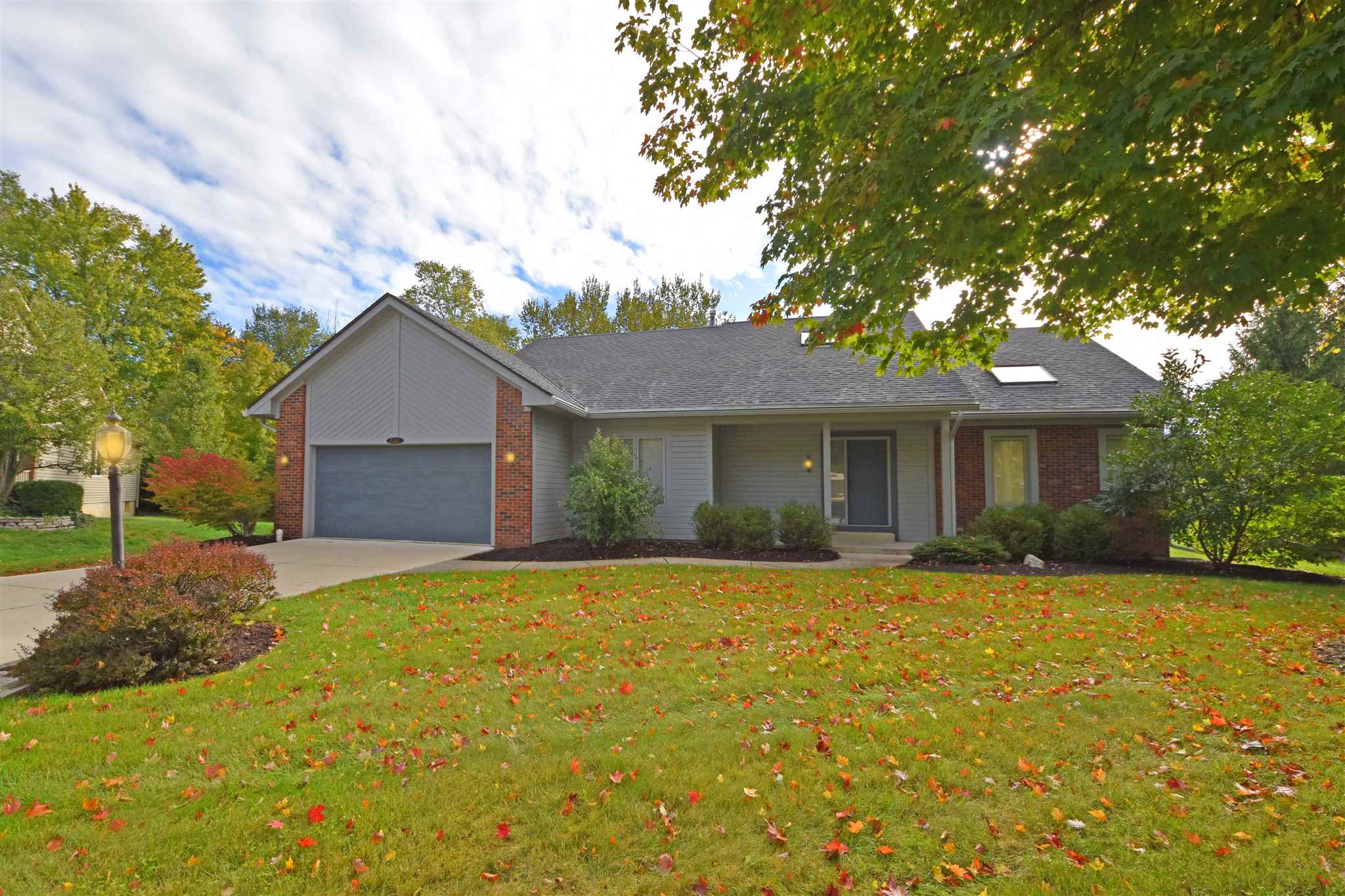6122 Spring Pond Road Fort Wayne, IN 46845 - Photo 1 of 29