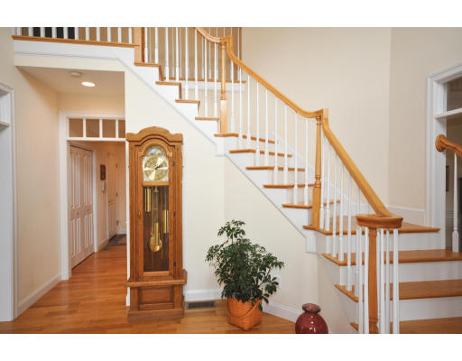 1 Pheasant Trail Road Hudson, MA 01749 - Photo 7 of 16 Gallery Image 7