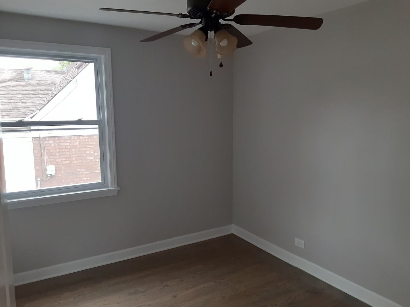 1417 Lee Boulevard Berkeley, IL 60163 - Photo 11 of 24 an empty room with a window