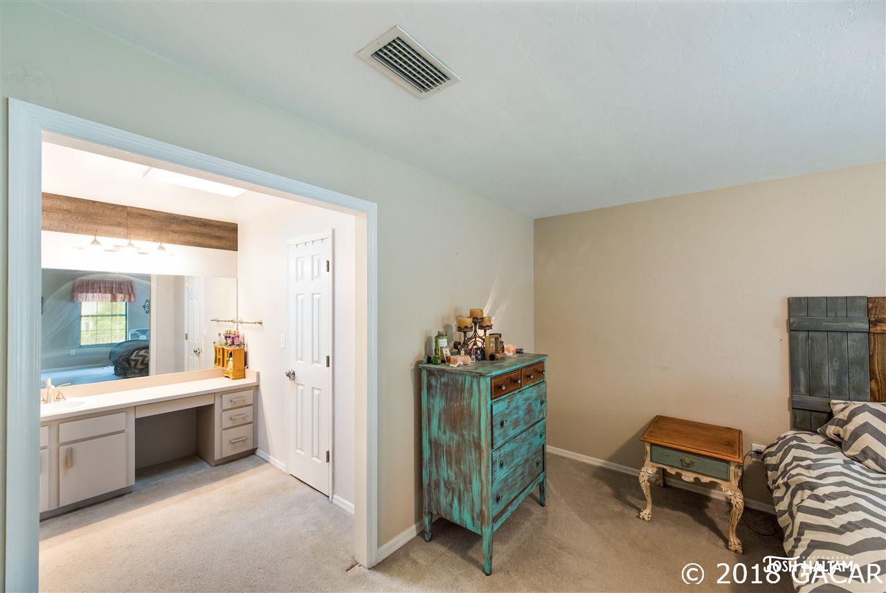3714 Southwest 56 Road Gainesville, FL 32608 - Photo 17 of 29