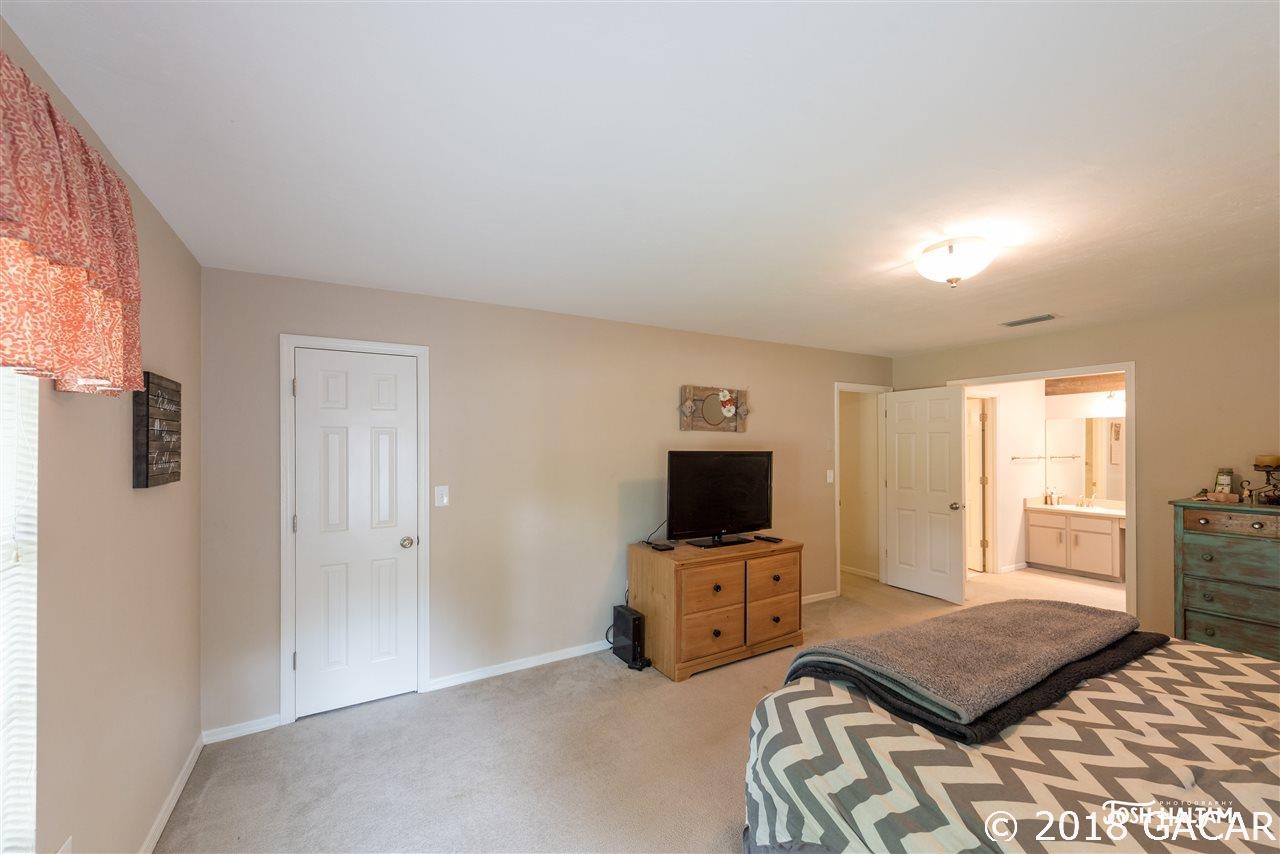 3714 Southwest 56 Road Gainesville, FL 32608 - Photo 19 of 29
