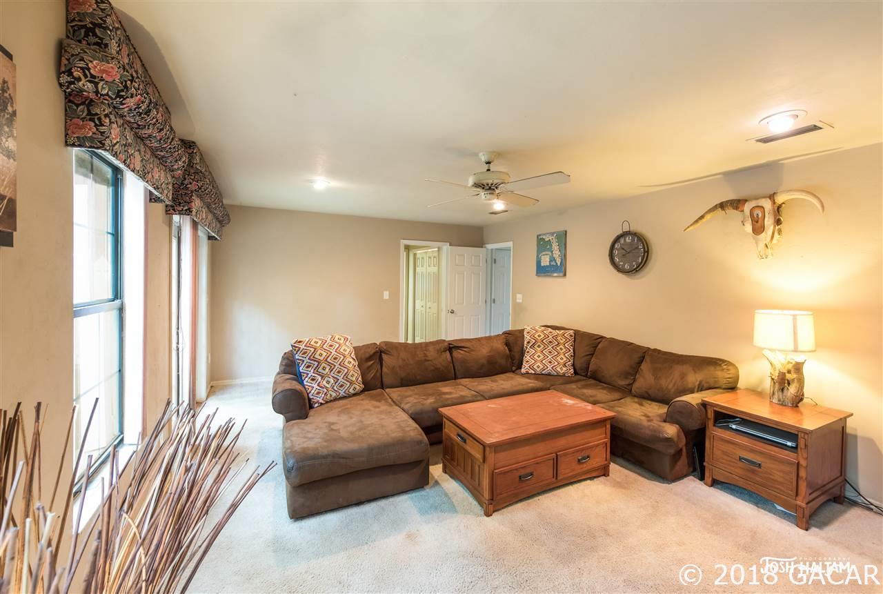 3714 Southwest 56 Road Gainesville, FL 32608 - Photo 10 of 29