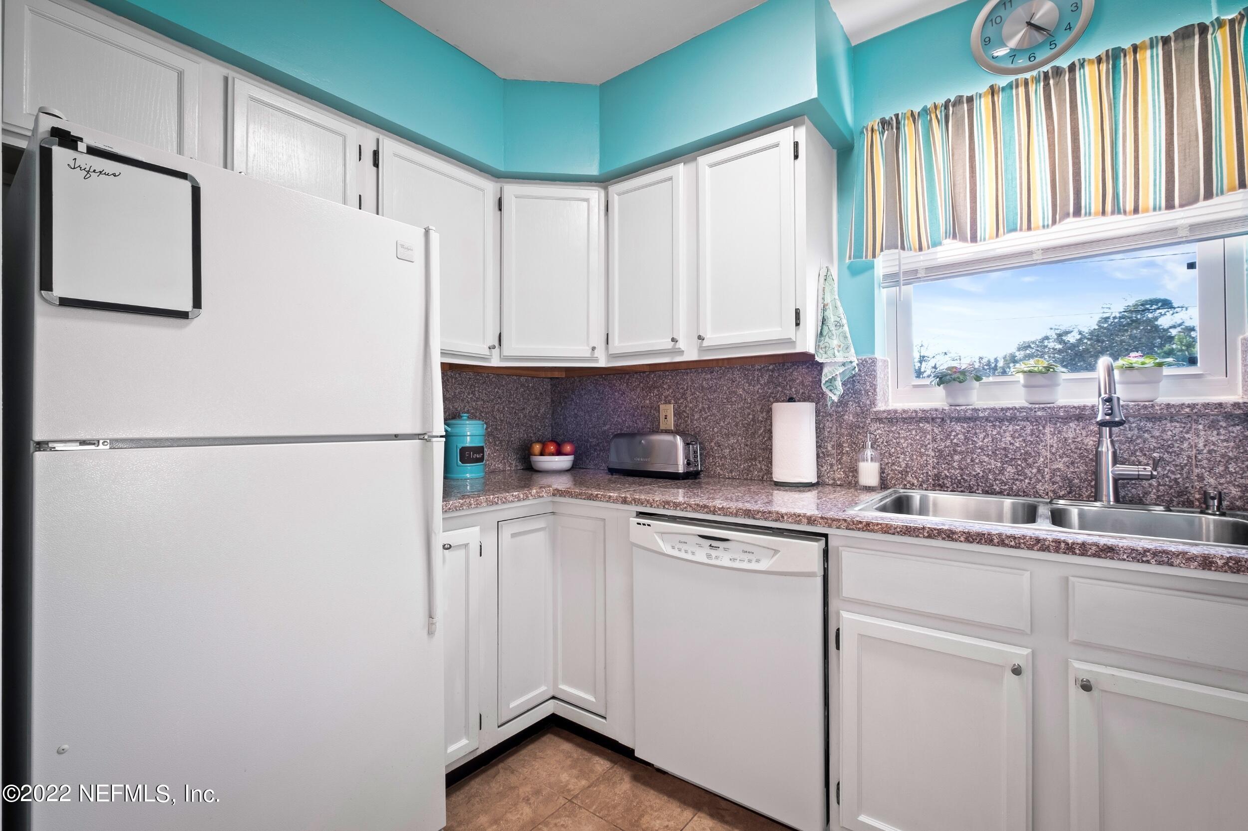 6121 Colgate Road Jacksonville, FL 32217 - Photo 19 of 30 JAXREP_6121_Colgate_Road_Jacksonville_FL