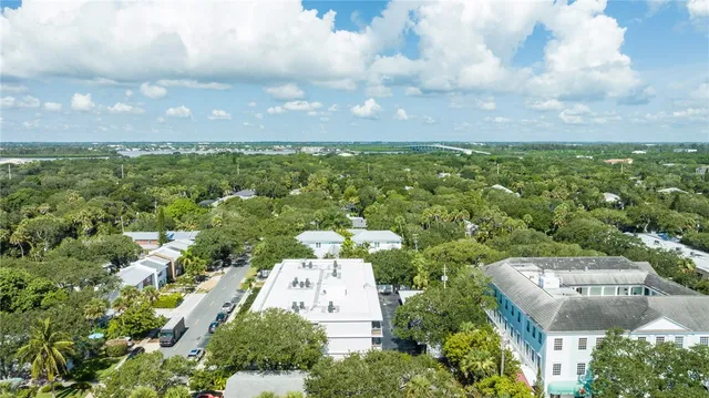 $485,000 | 855 Dahlia Lane, Unit 102, Vero Beach, FL 32963