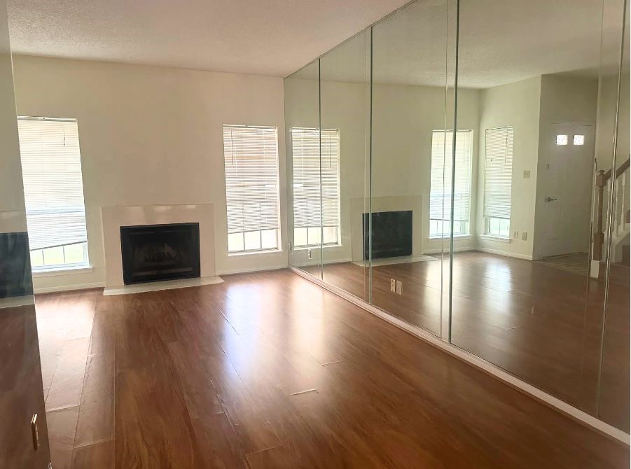 7575 Cambridge Street, Unit 1902 Houston, TX 77054 - Photo 2 of 10