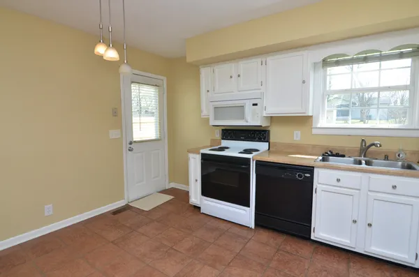 $1,800 | 4924 Teton Drive, Old Hickory, TN 37138