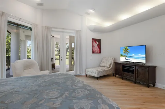 $3,995,000 | 691 Eagle Watch Lane, Osprey, FL 34229