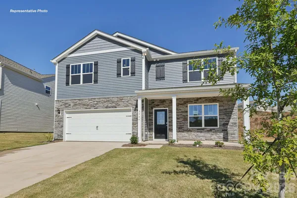 $401,940 | 584 17th Avenue Northeast, Hickory, NC 28601