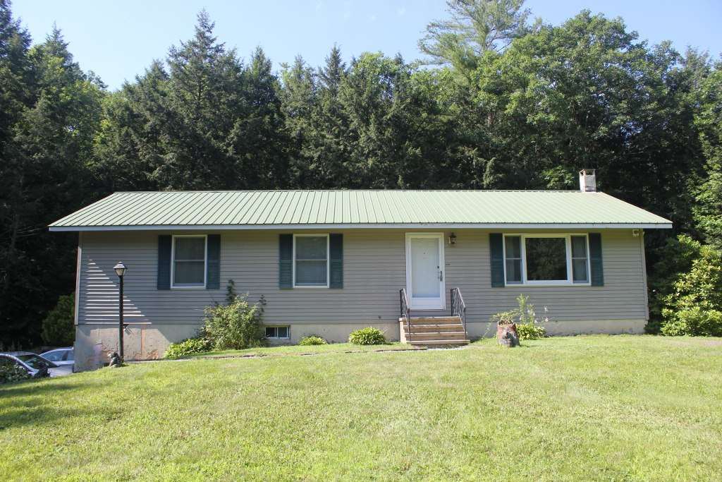 15 Green Mountain Turnpike Rockingham, VT 05143 - Photo 1 of 20