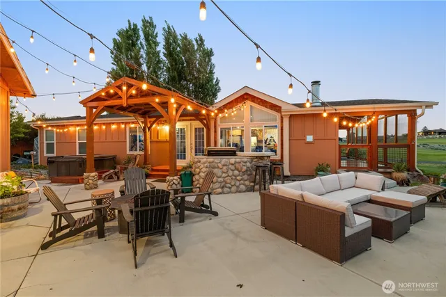 $460,000 | 205 Fairway Place South, Mattawa, WA 99349